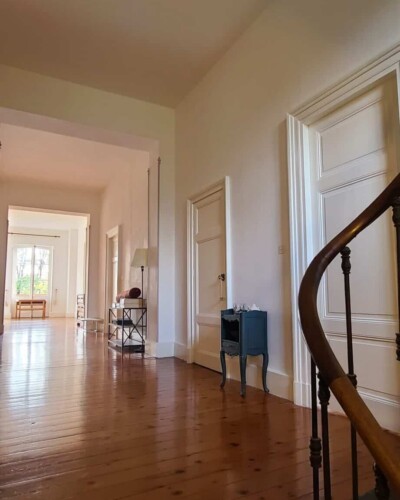 Couloir desservant les chambres